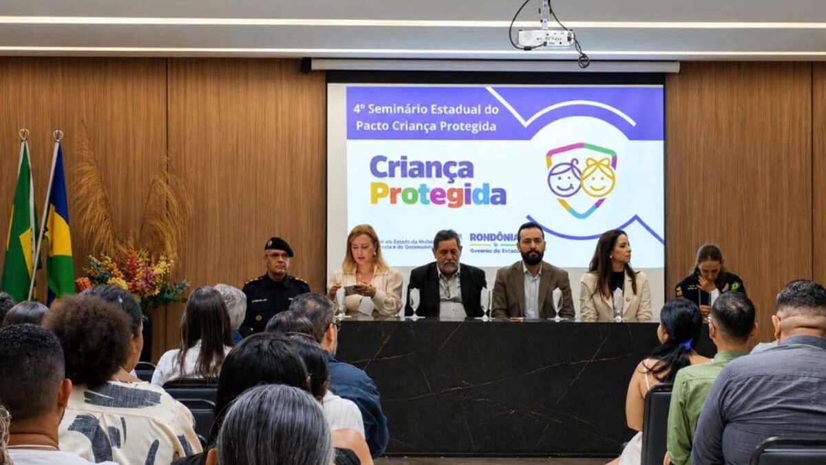 Pimenta Bueno participa de seminário estadual sobre proteção de crianças e adolescentes